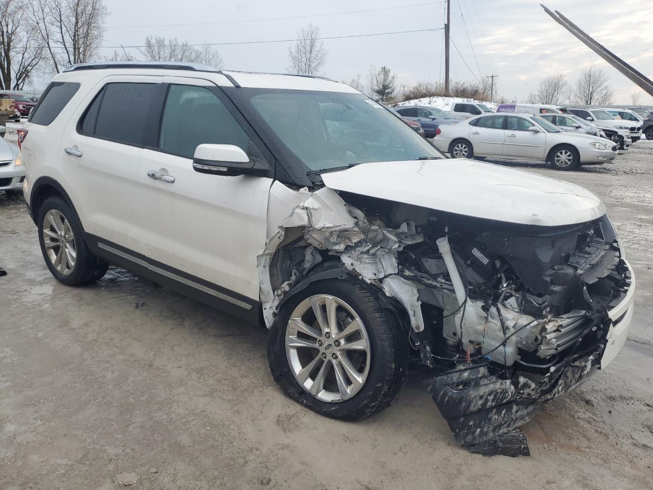2019 Ford Explorer - Image 4