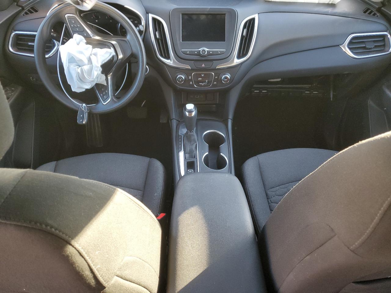 2020 Chevrolet Equinox - Image 8