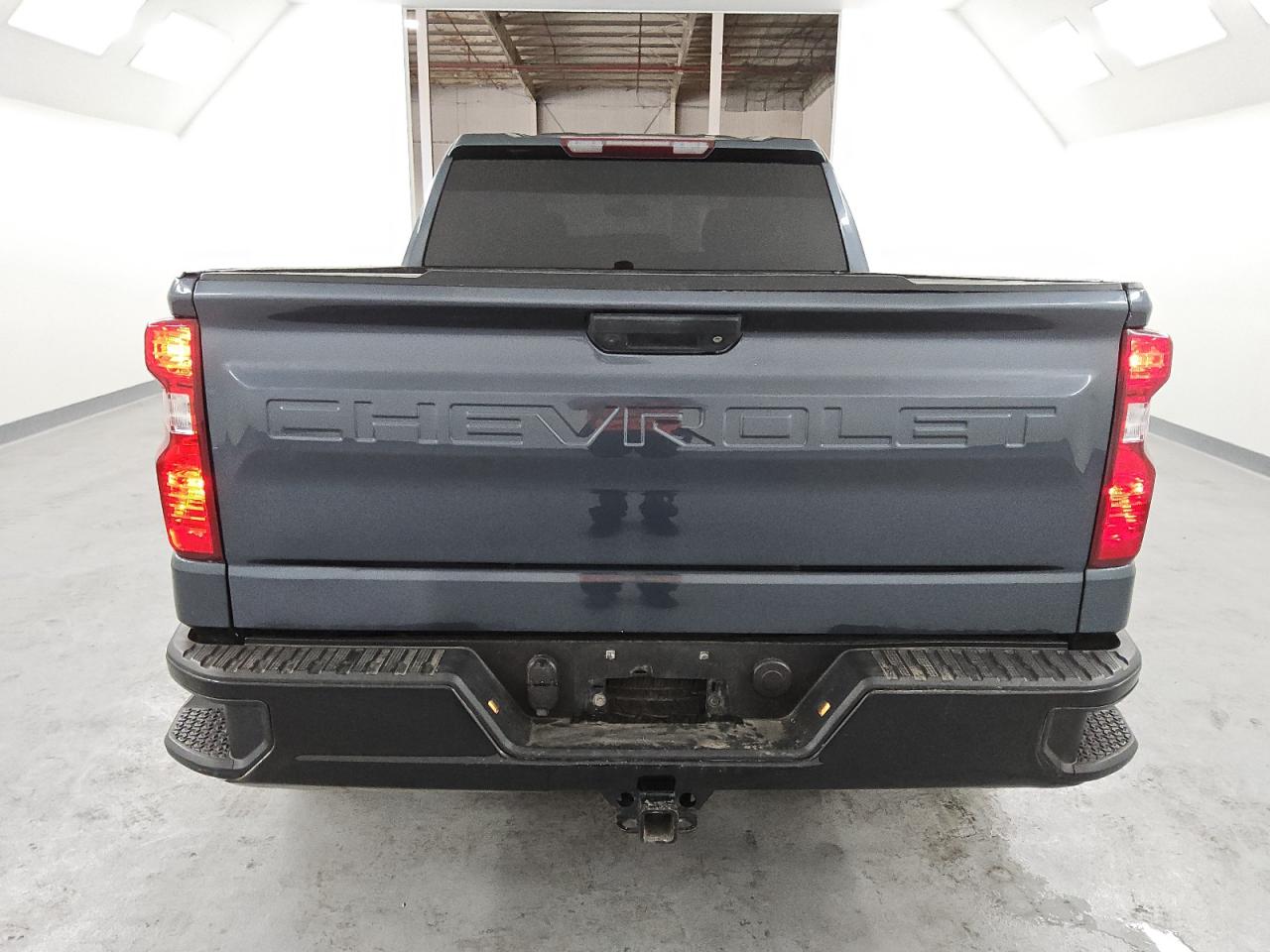 2020 Chevrolet Silverado - Image 6