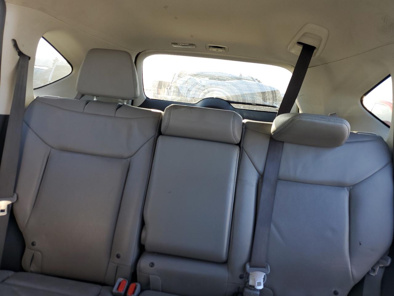 2016 Honda CR-V - Image 10
