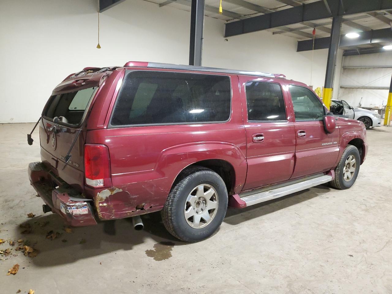 2005 Cadillac Escalade - Image 3