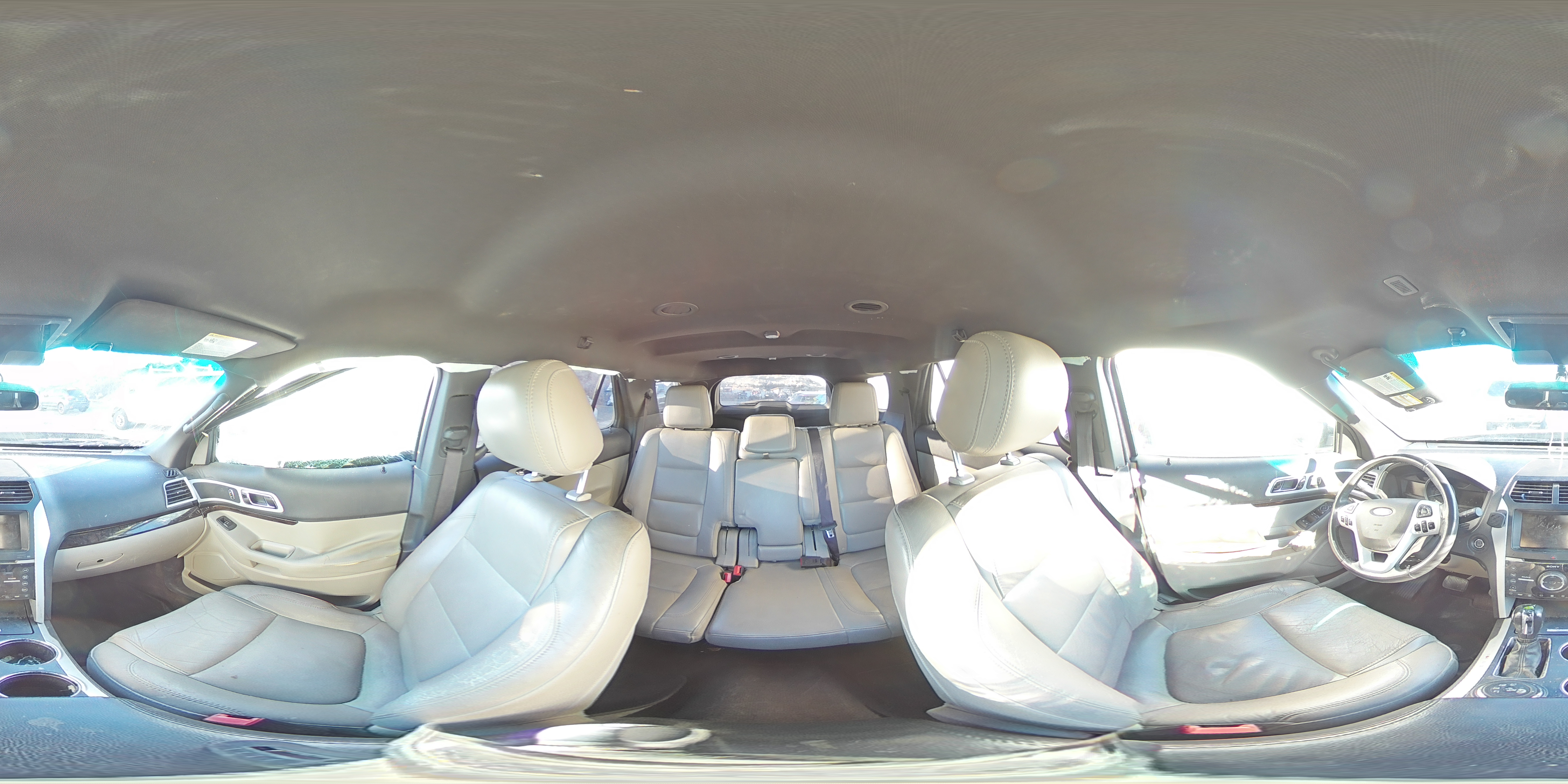 2013 Ford Explorer - Image 15
