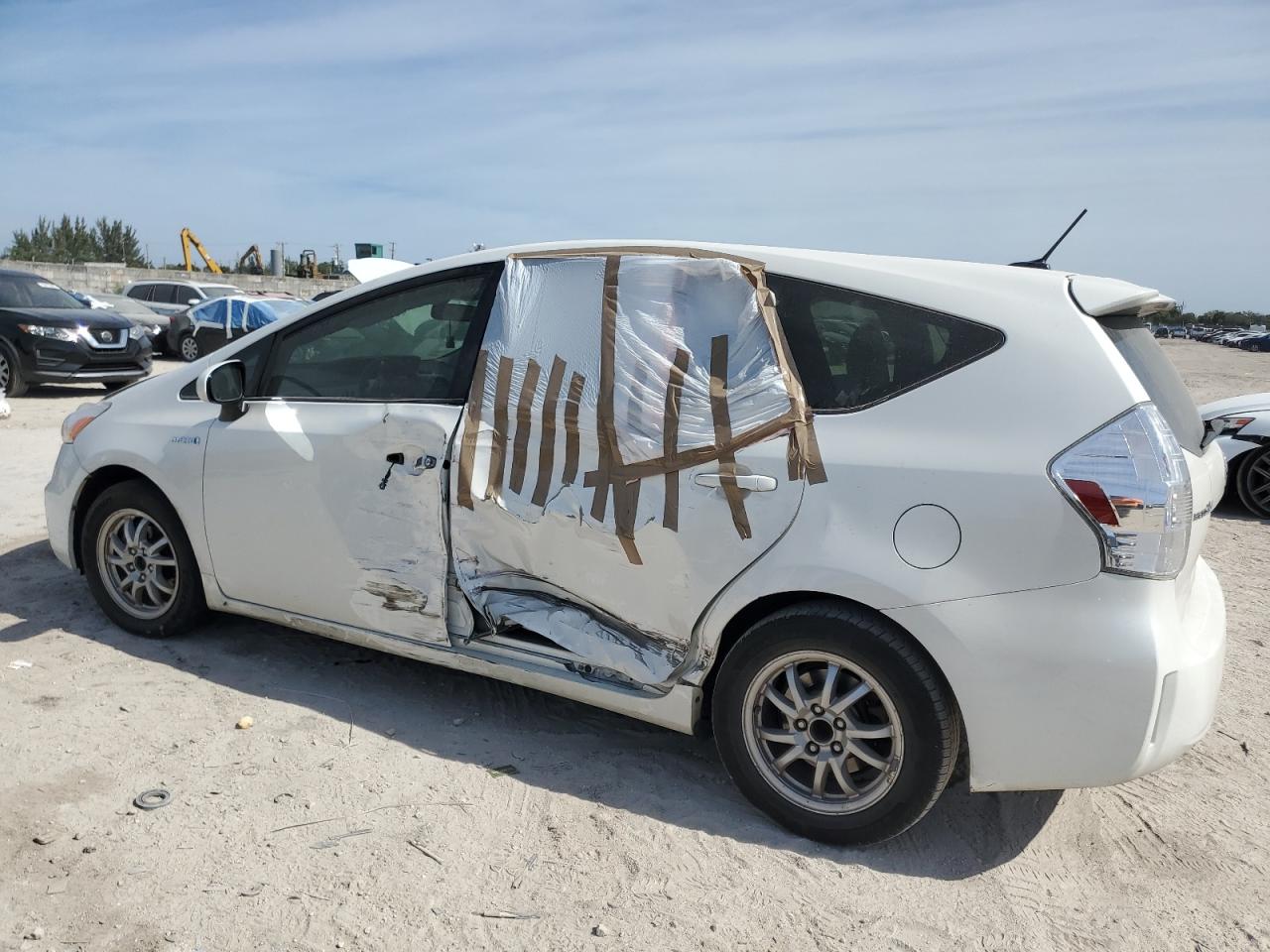 2012 Toyota Prius - Image 2