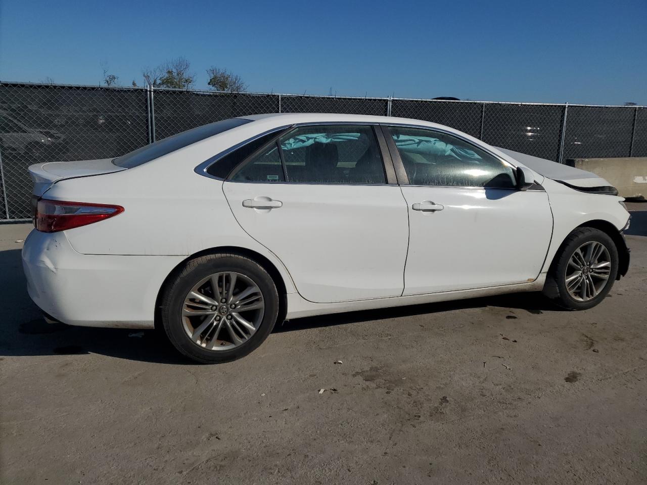 2017 Toyota Camry - Image 3