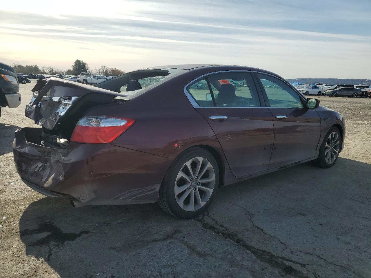 VIN 1HGCR2F53DA262775 2013 HONDA ACCORD no.3