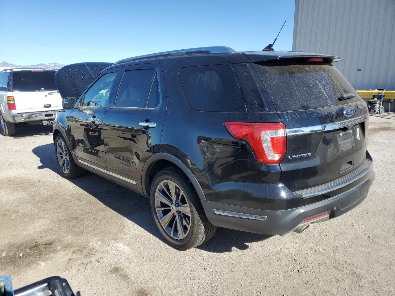 2018 Ford Explorer - Image 2
