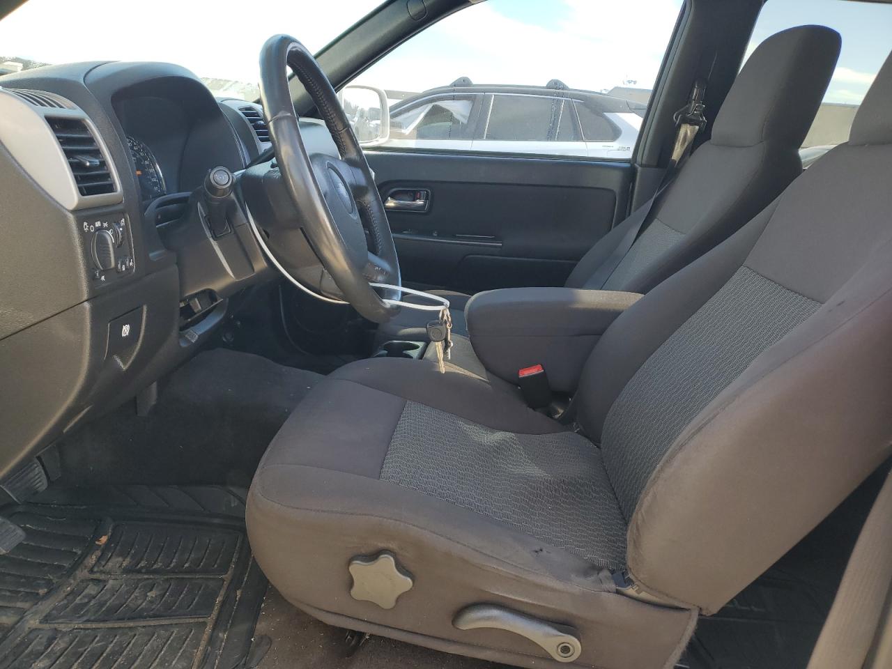 2012 Chevrolet Colorado - Image 7