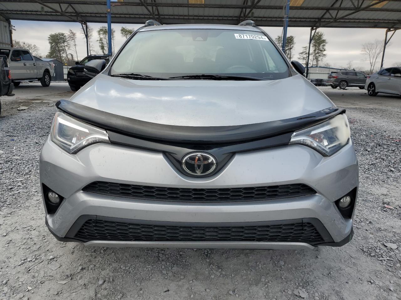 2017 Toyota RAV 4 - Image 5