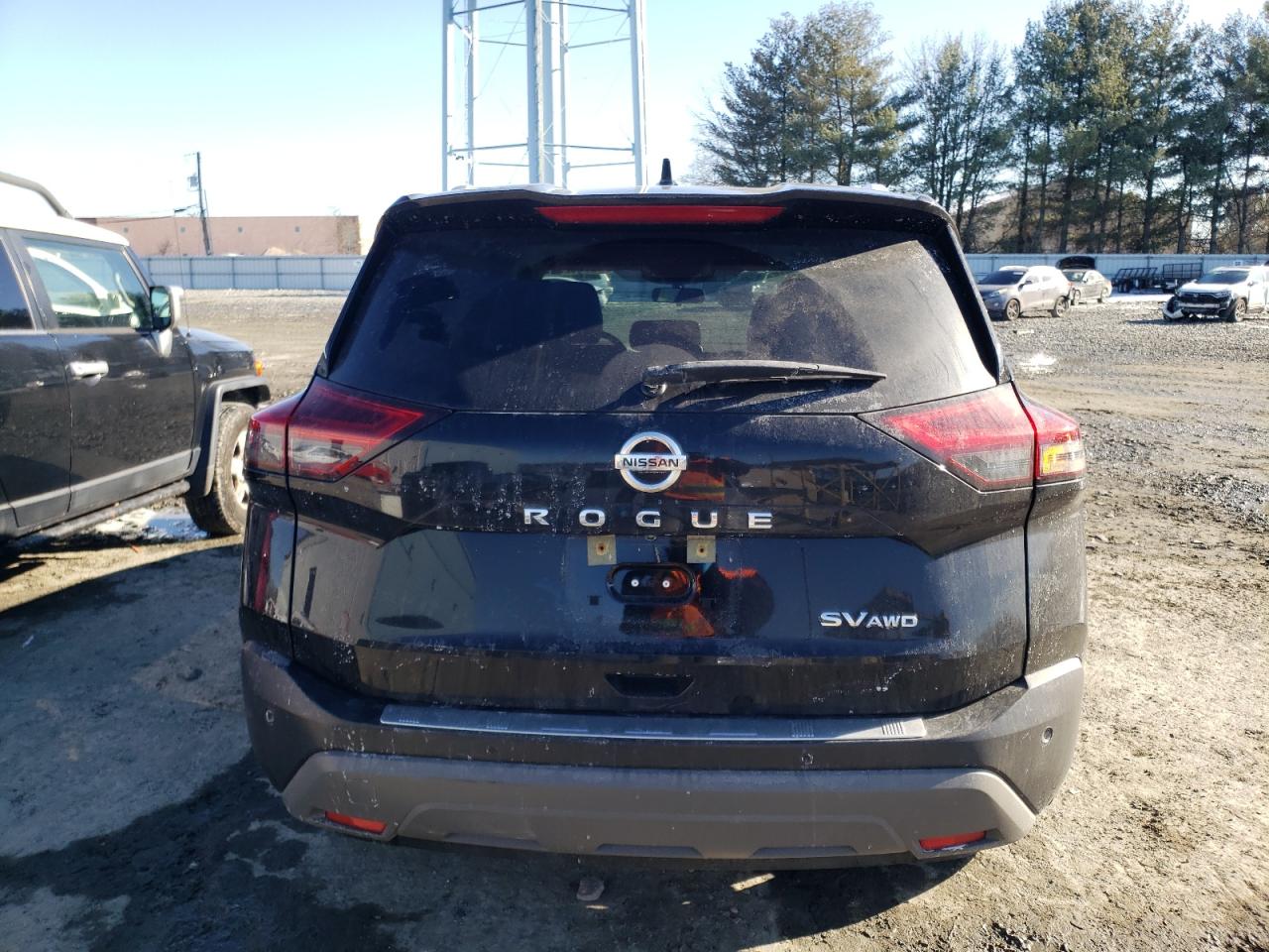 2021 Nissan Rogue - Image 6