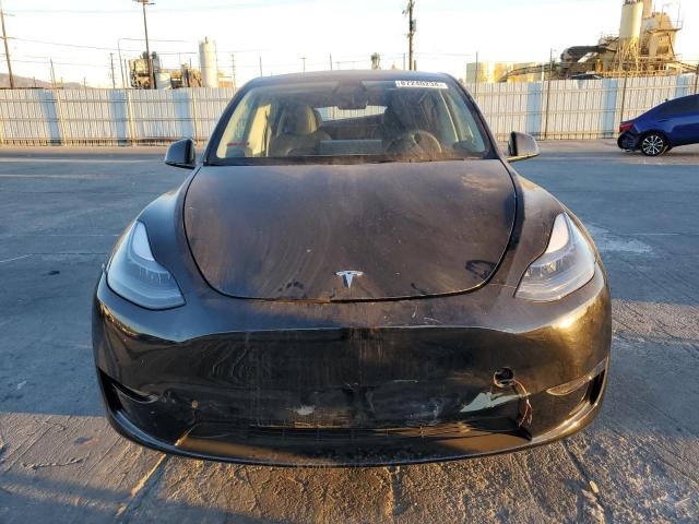  TESLA MODEL Y 2024 Черный