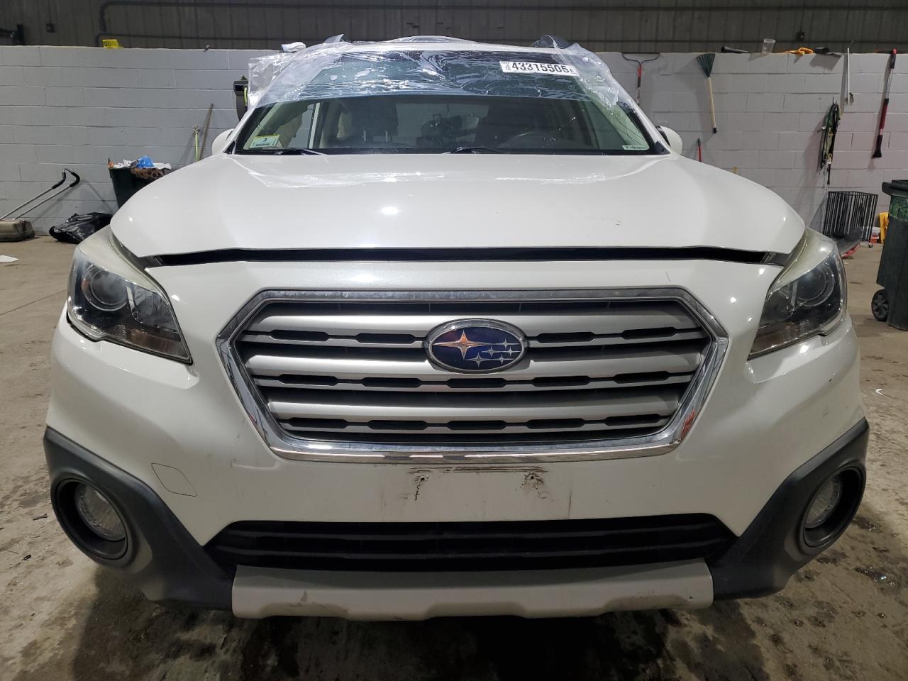 2016 Subaru Outback - Image 5
