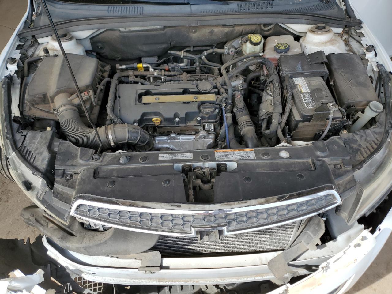 2014 Chevrolet Cruze - Image 12