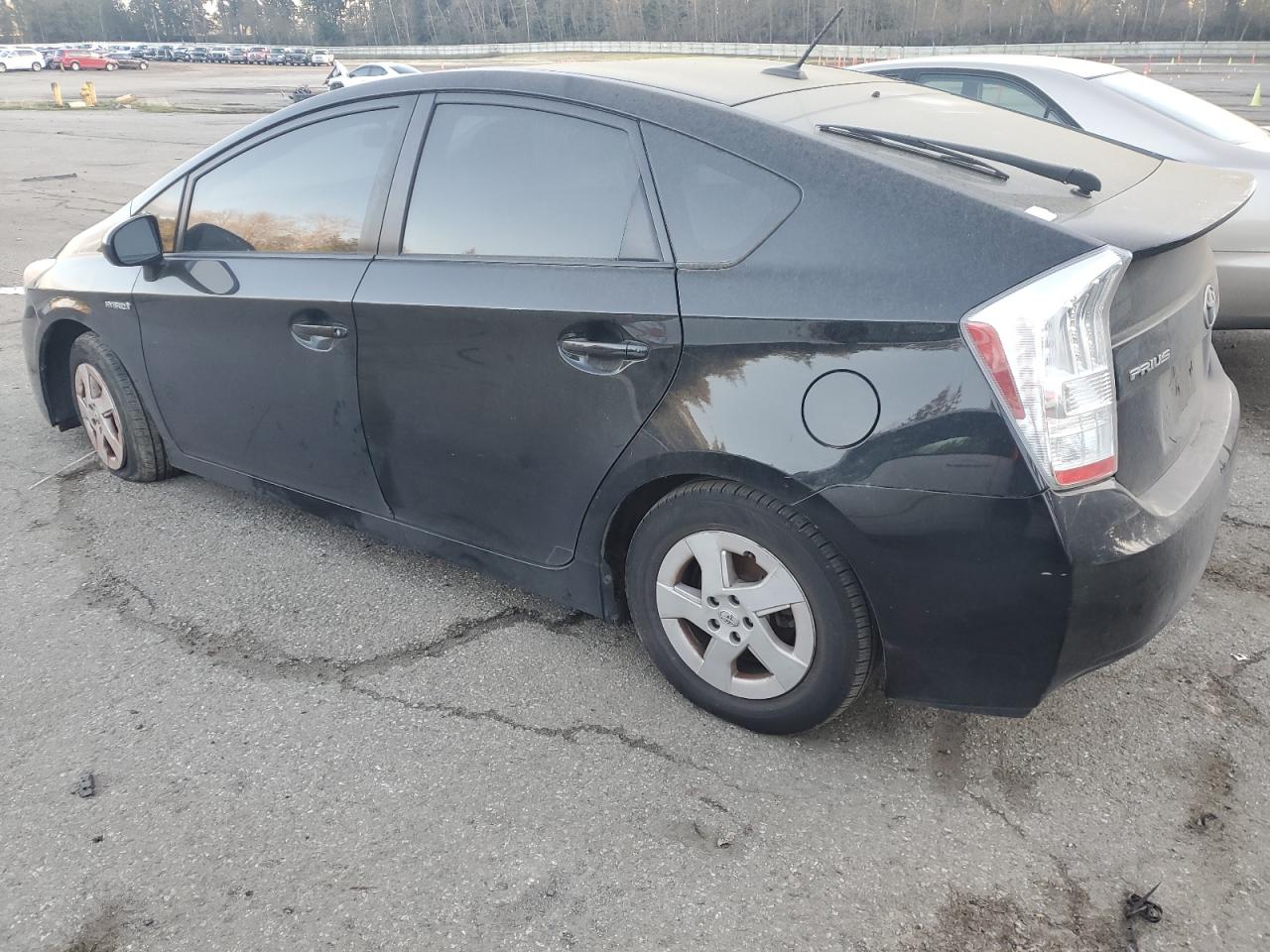 2011 Toyota Prius - Image 2