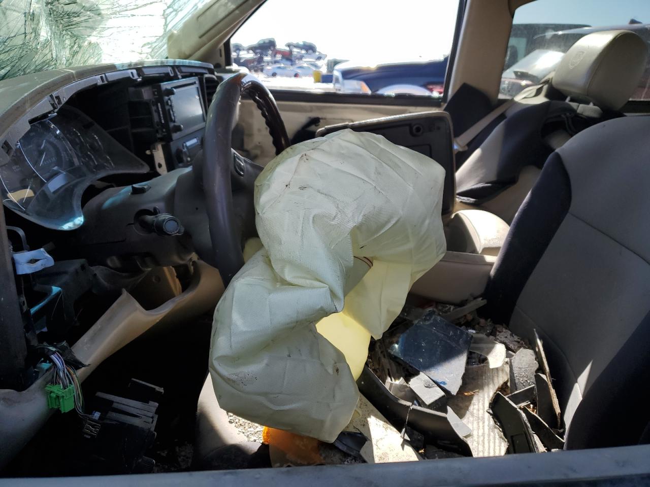 2006 Cadillac Escalade - Image 7