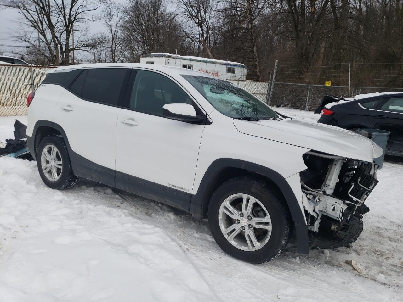 2018 GMC Terrain - Image 4