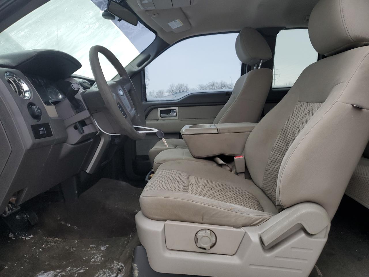 2010 Ford F-150 - Image 7