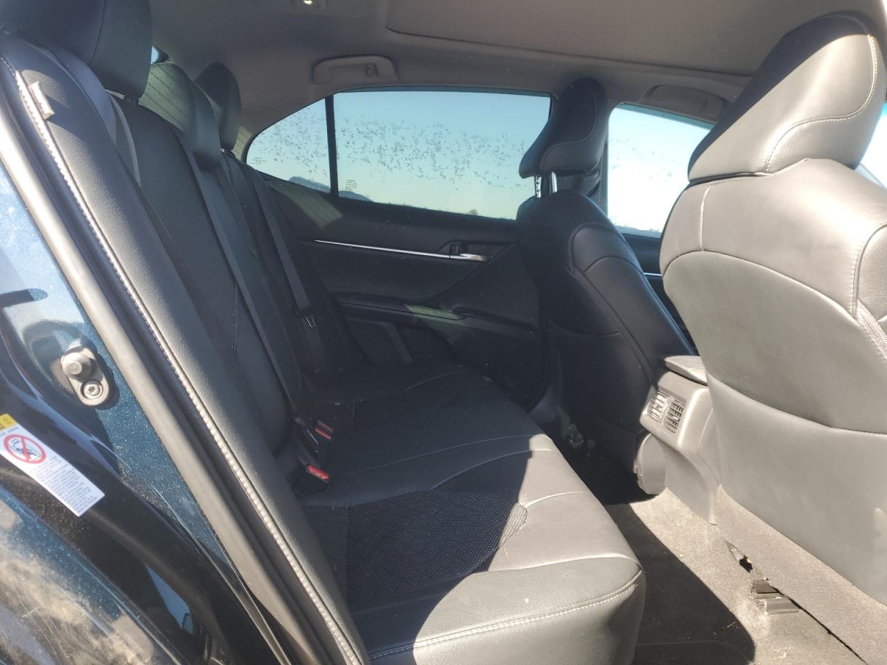 2018 Toyota Camry - Image 10