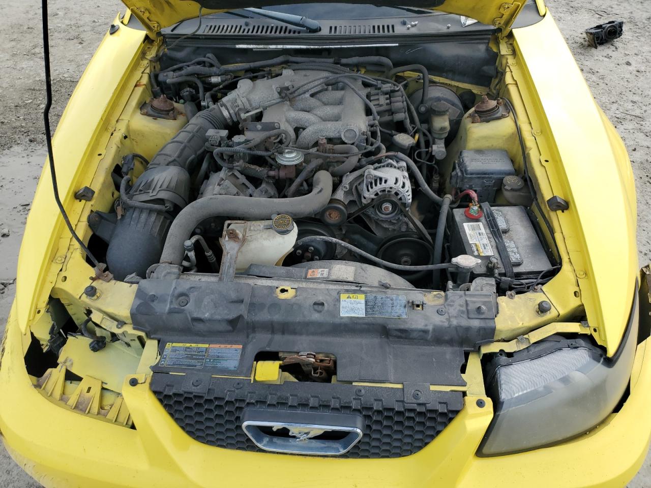 2002 Ford Mustang - Image 12