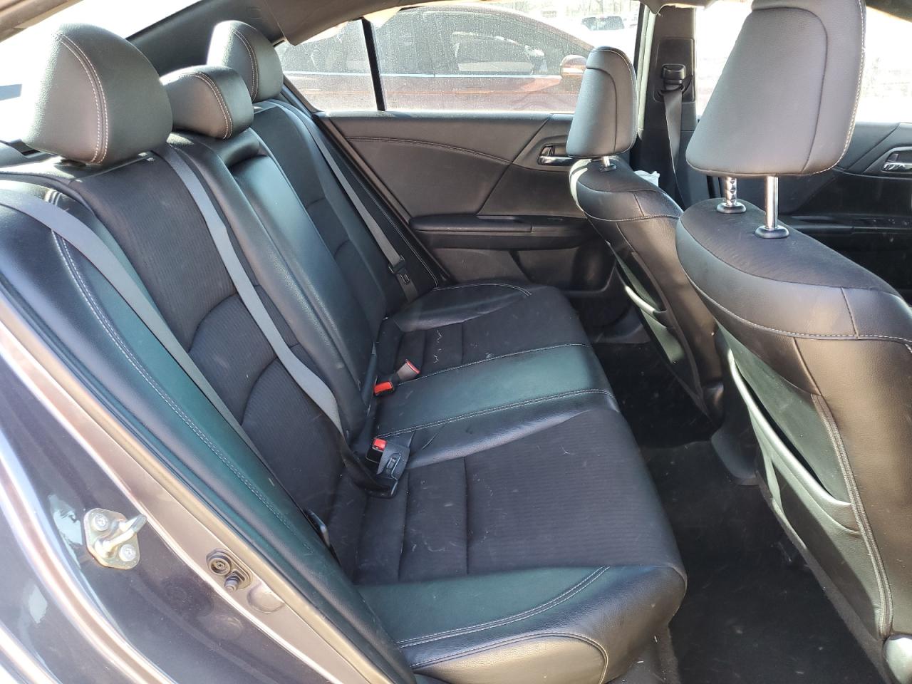 2017 Honda Accord - Image 10