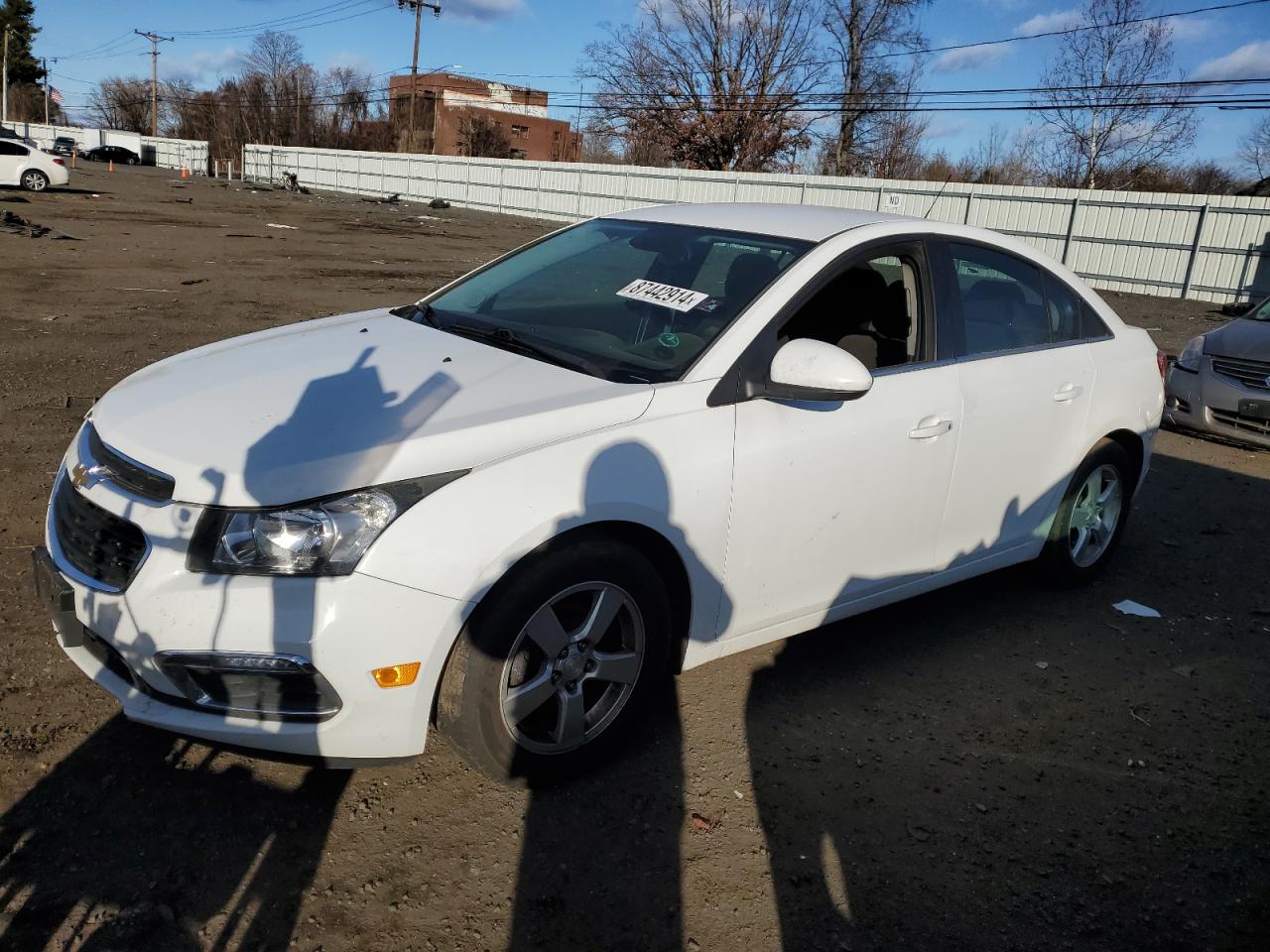 VIN 1G1PE5SB3G7133762 2016 CHEVROLET CRUZE no.1