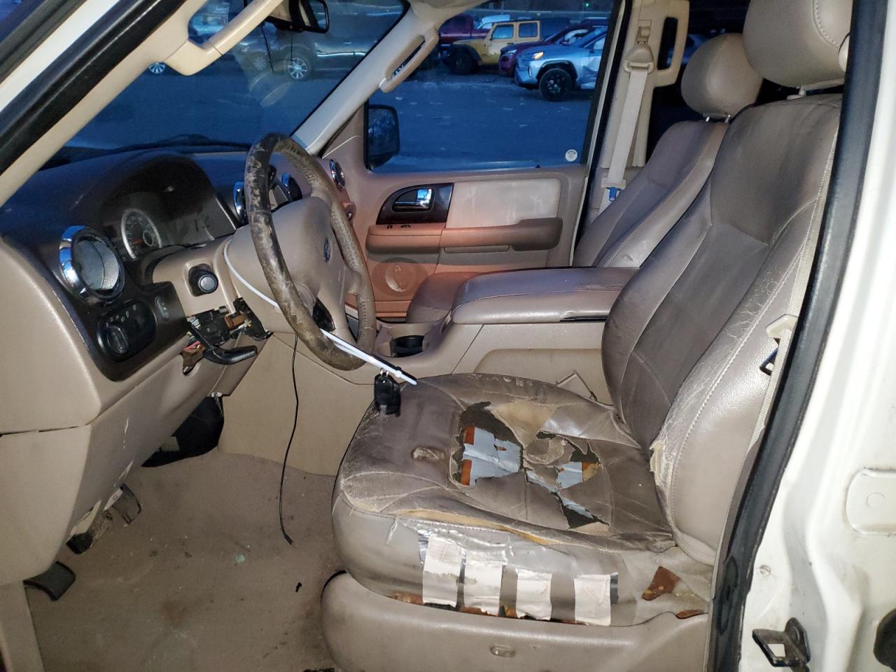 2006 Ford Expedition - Image 7