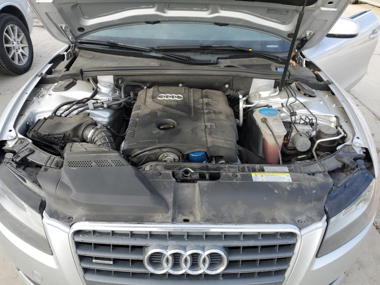 2011 Audi A5 Premium Plus VIN: WAURFAFR5BA025407 Lot: 42188995
