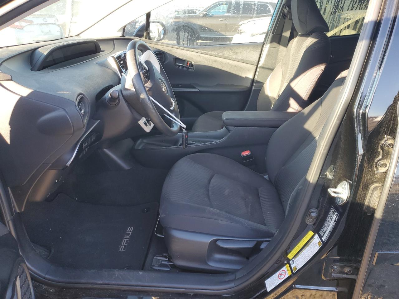 2017 Toyota Prius - Image 7