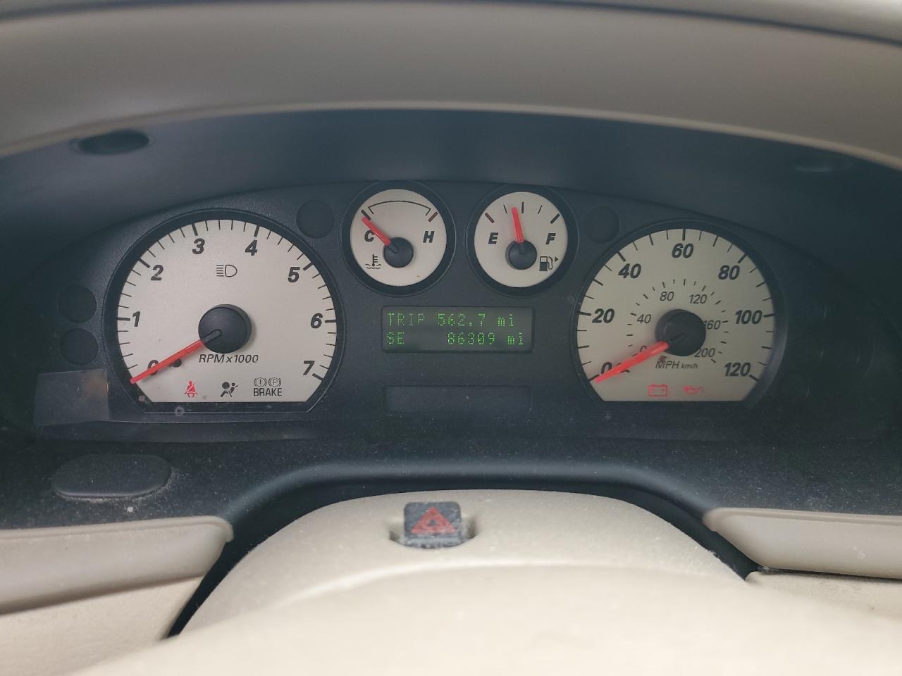 2006 Ford Taurus - Image 9