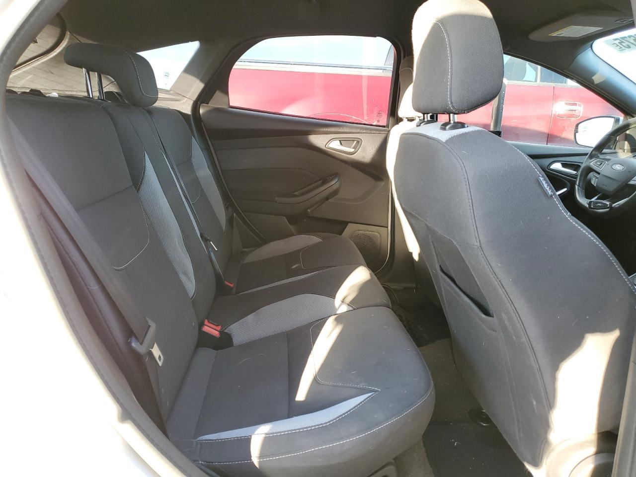 2018 Ford Focus - Image 10