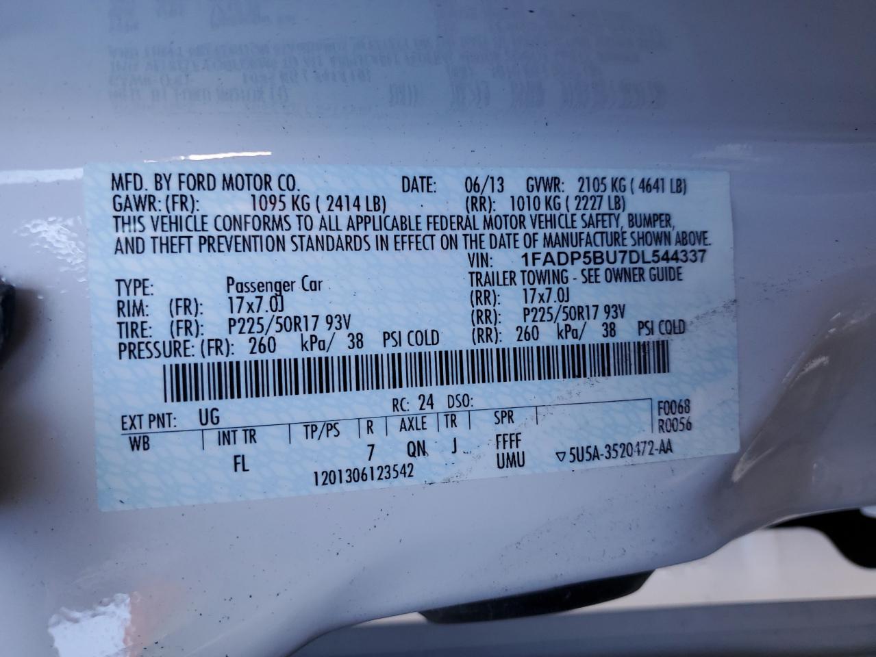2013 Ford C-MAX - Image 12