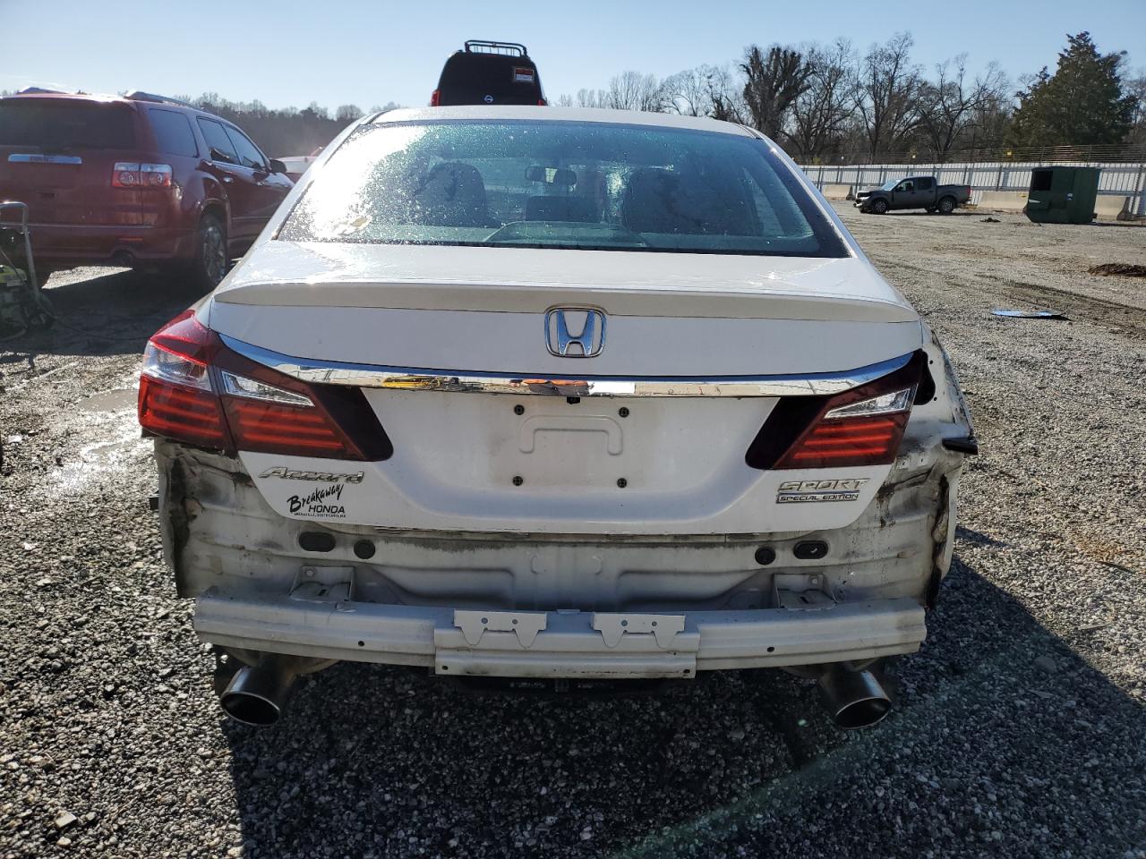 2017 Honda Accord - Image 6