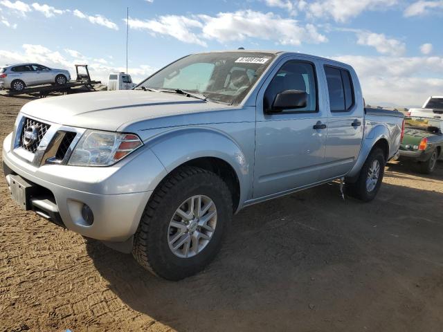 Пікапи NISSAN FRONTIER 2014 Сріблястий