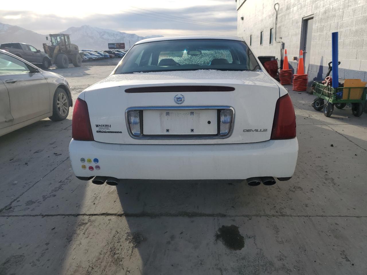 2002 Cadillac De Ville - Image 6