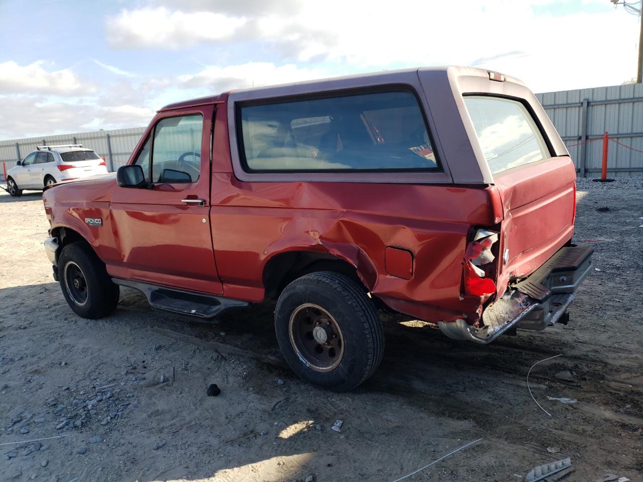 1996 Ford Bronco - Image 2