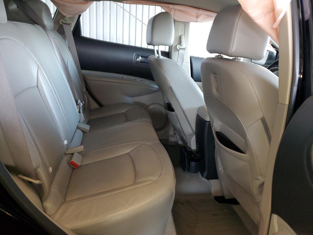 2013 Nissan Rogue - Image 11