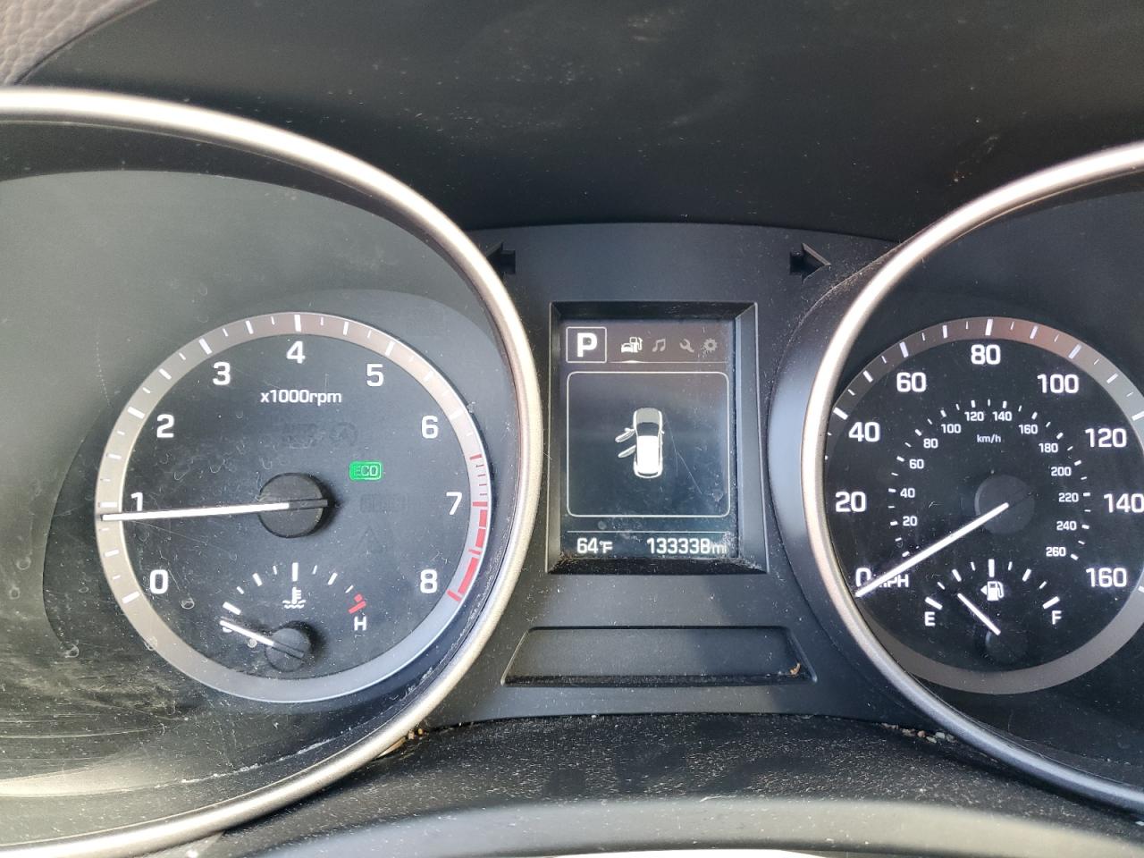2018 Hyundai Santa Fe - Image 9