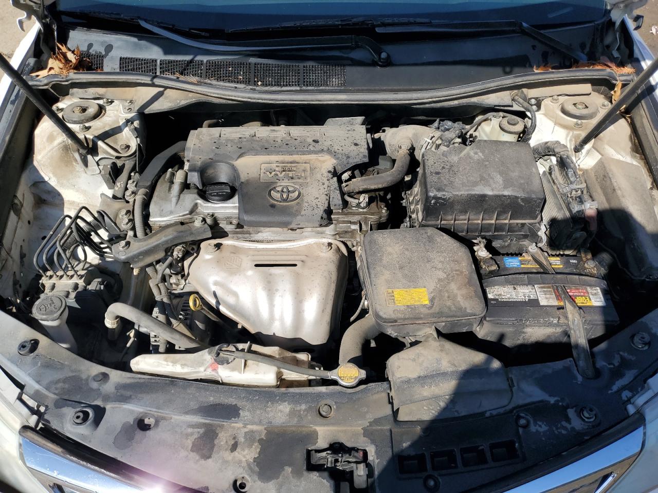 2014 Toyota Camry - Image 11