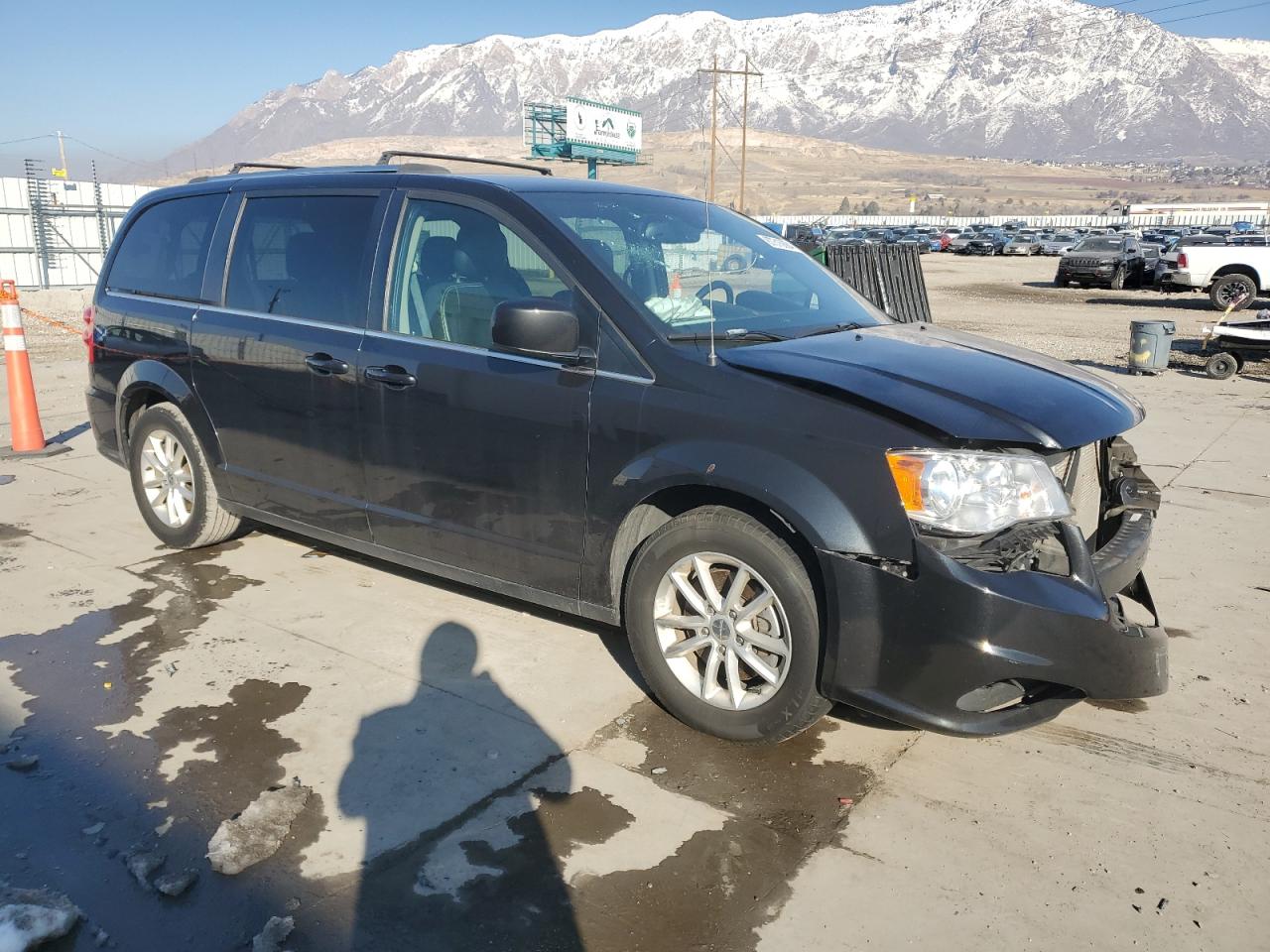 2018 Dodge Caravan - Image 4