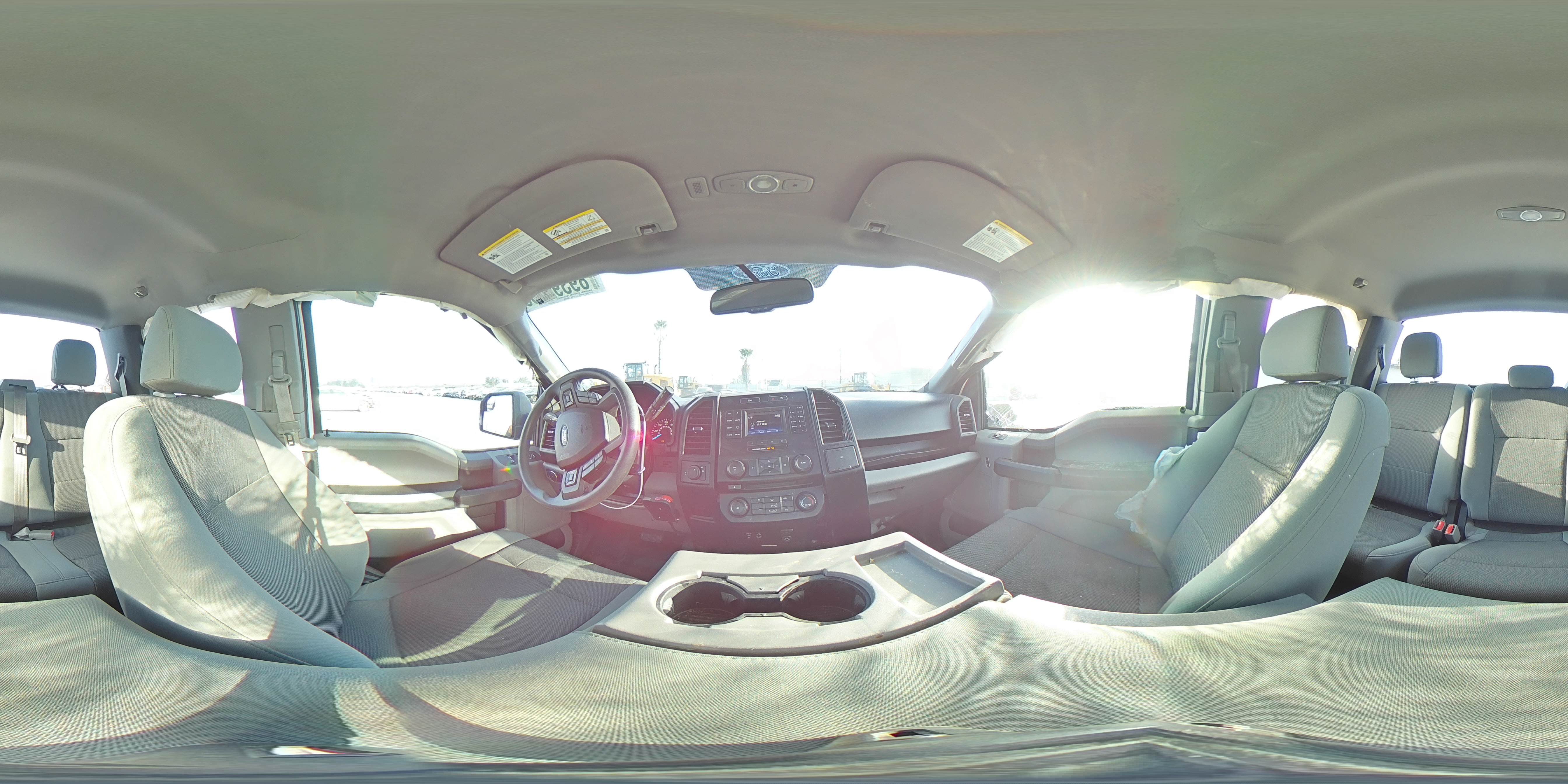 2015 Ford F-150 - Image 13