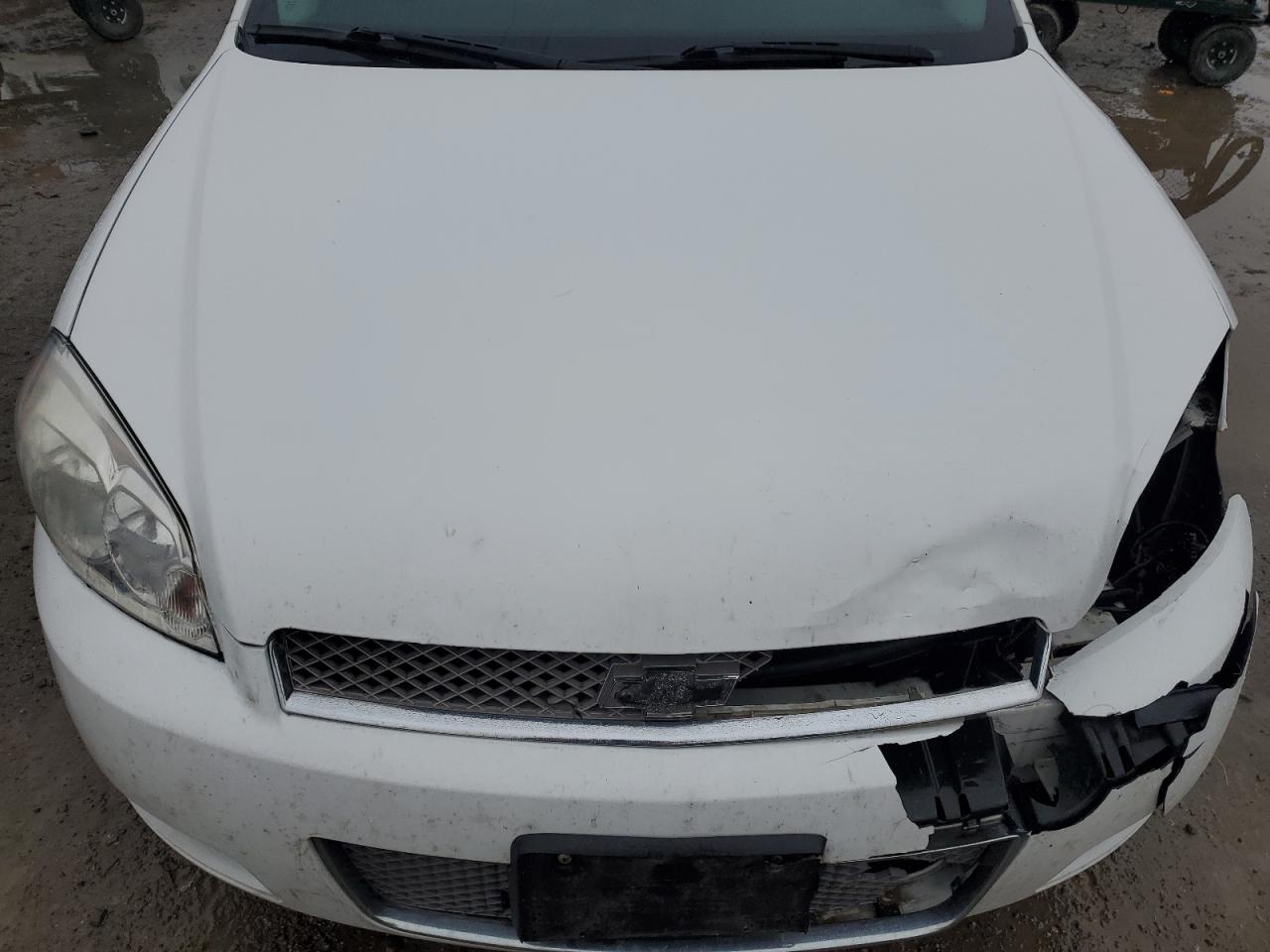 2012 Chevrolet Impala - Image 11