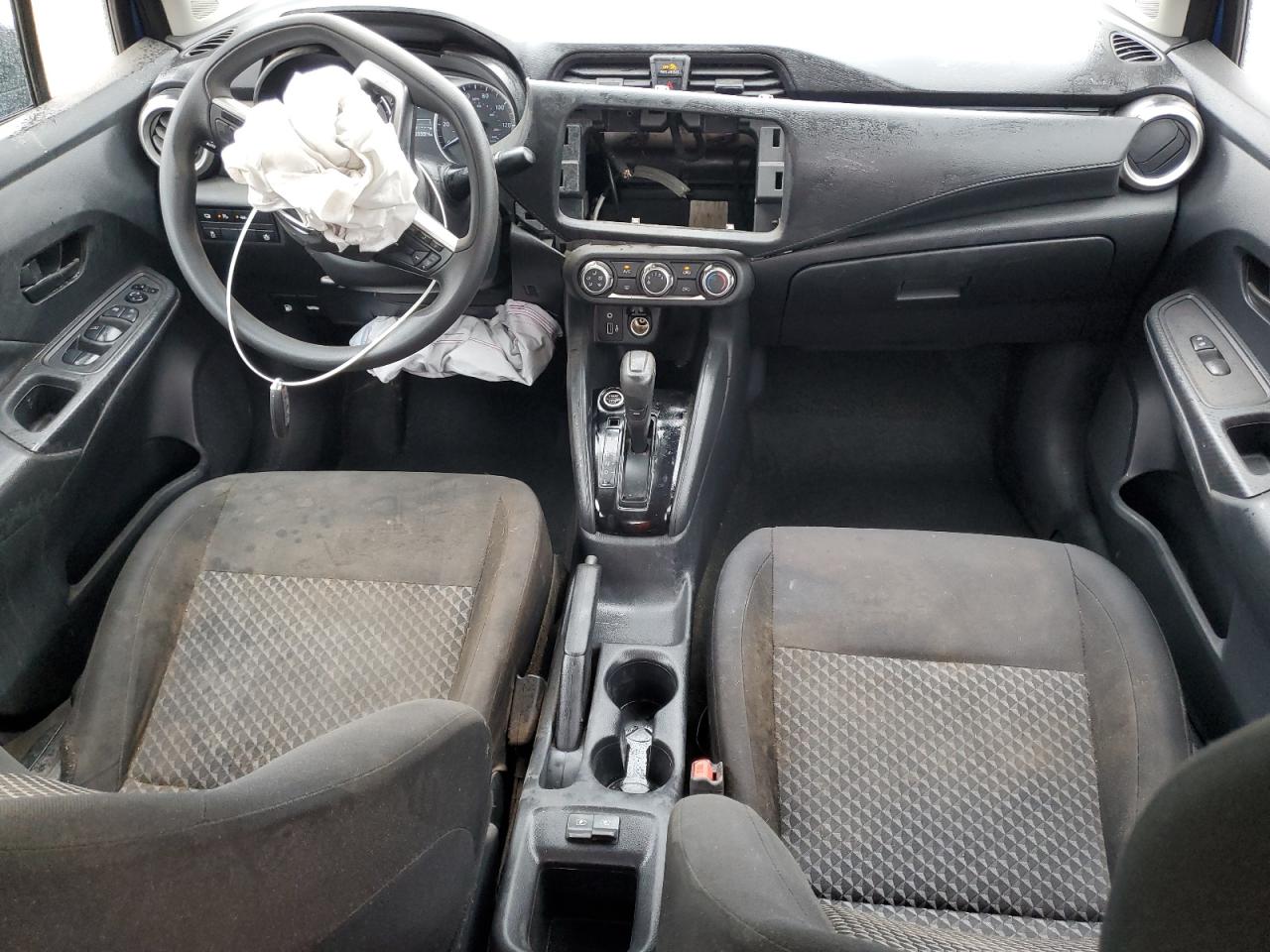 2021 Nissan Versa - Image 8