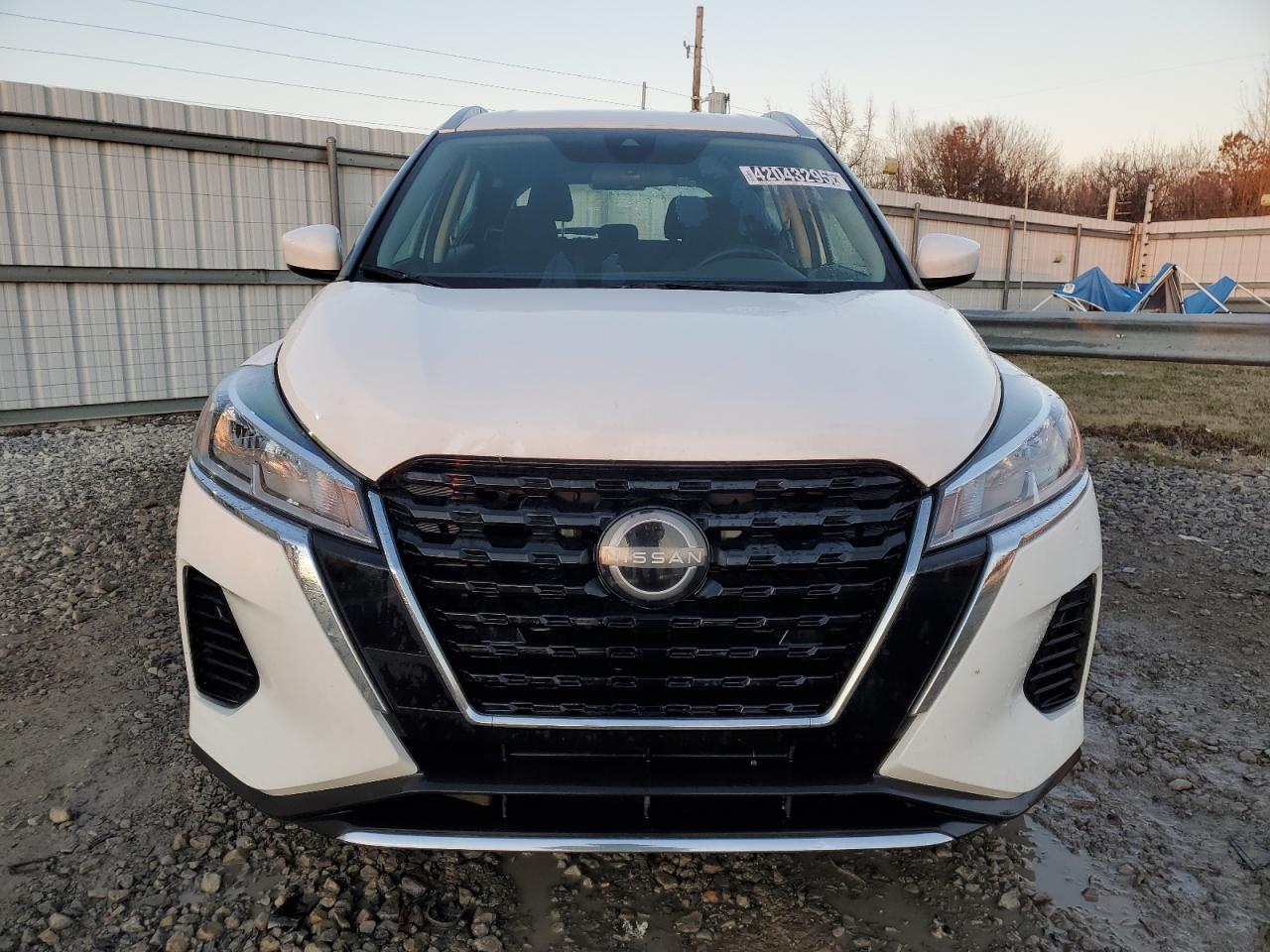2024 Nissan Kicks - Image 5