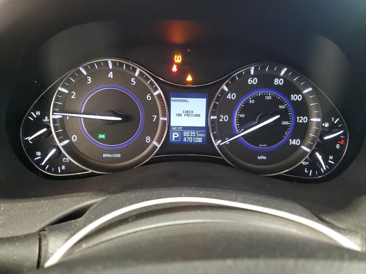 2019 Infiniti QX80 - Image 9