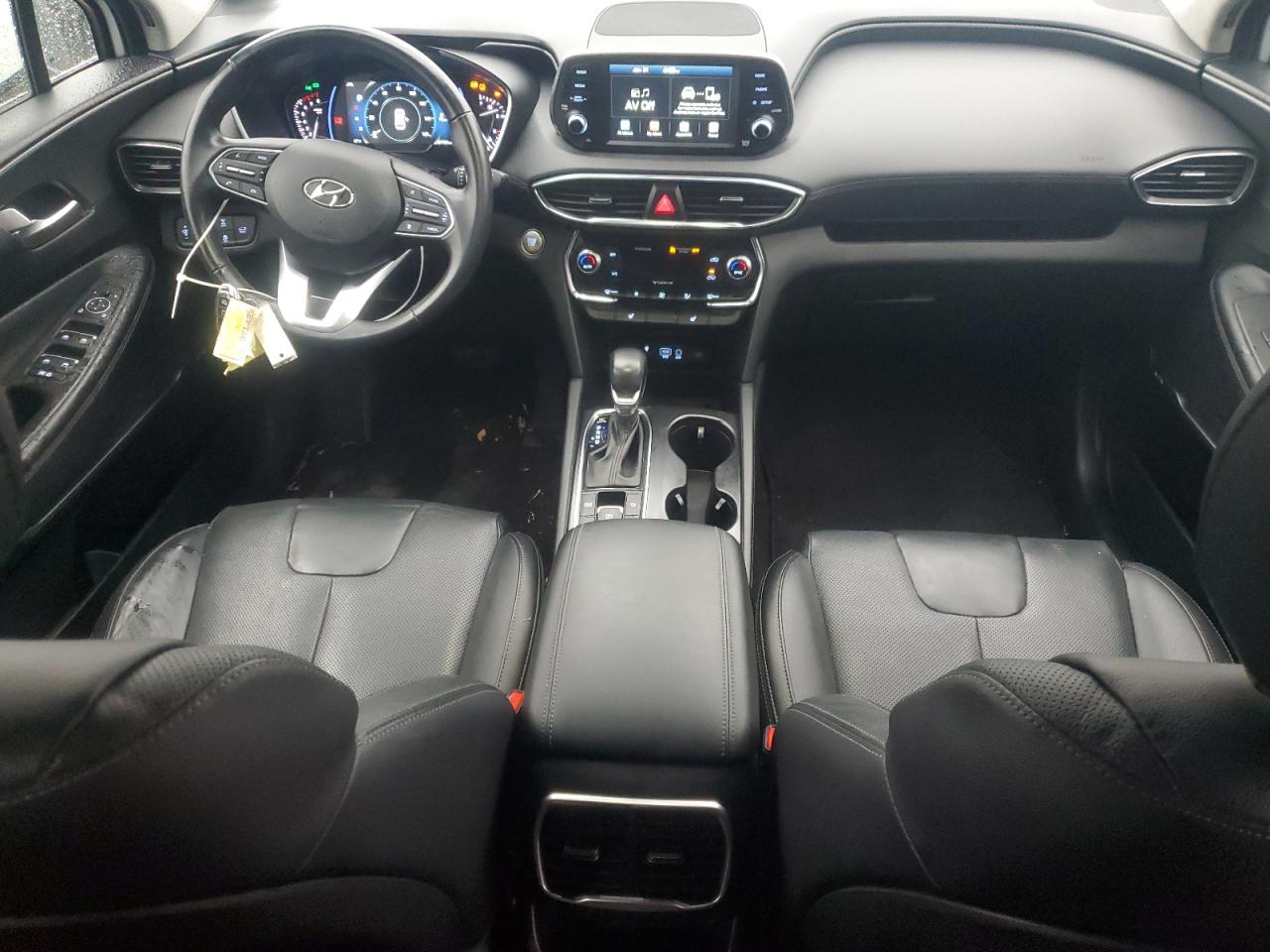 2020 Hyundai Santa Fe - Image 8
