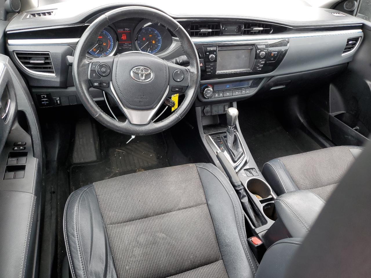 2015 Toyota Corolla - Image 8