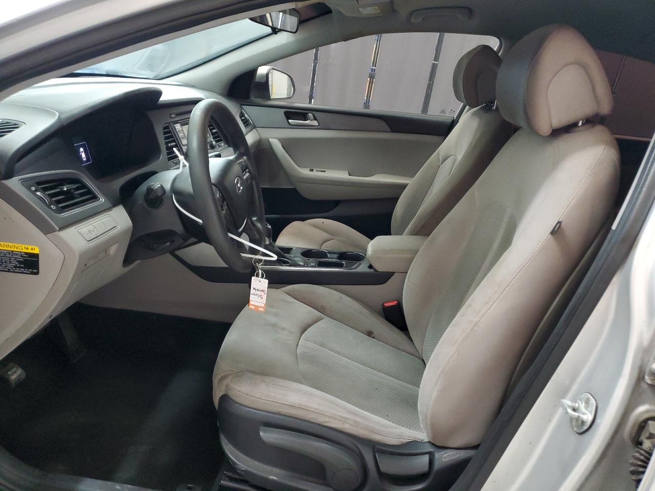 2017 Hyundai Sonata - Image 7