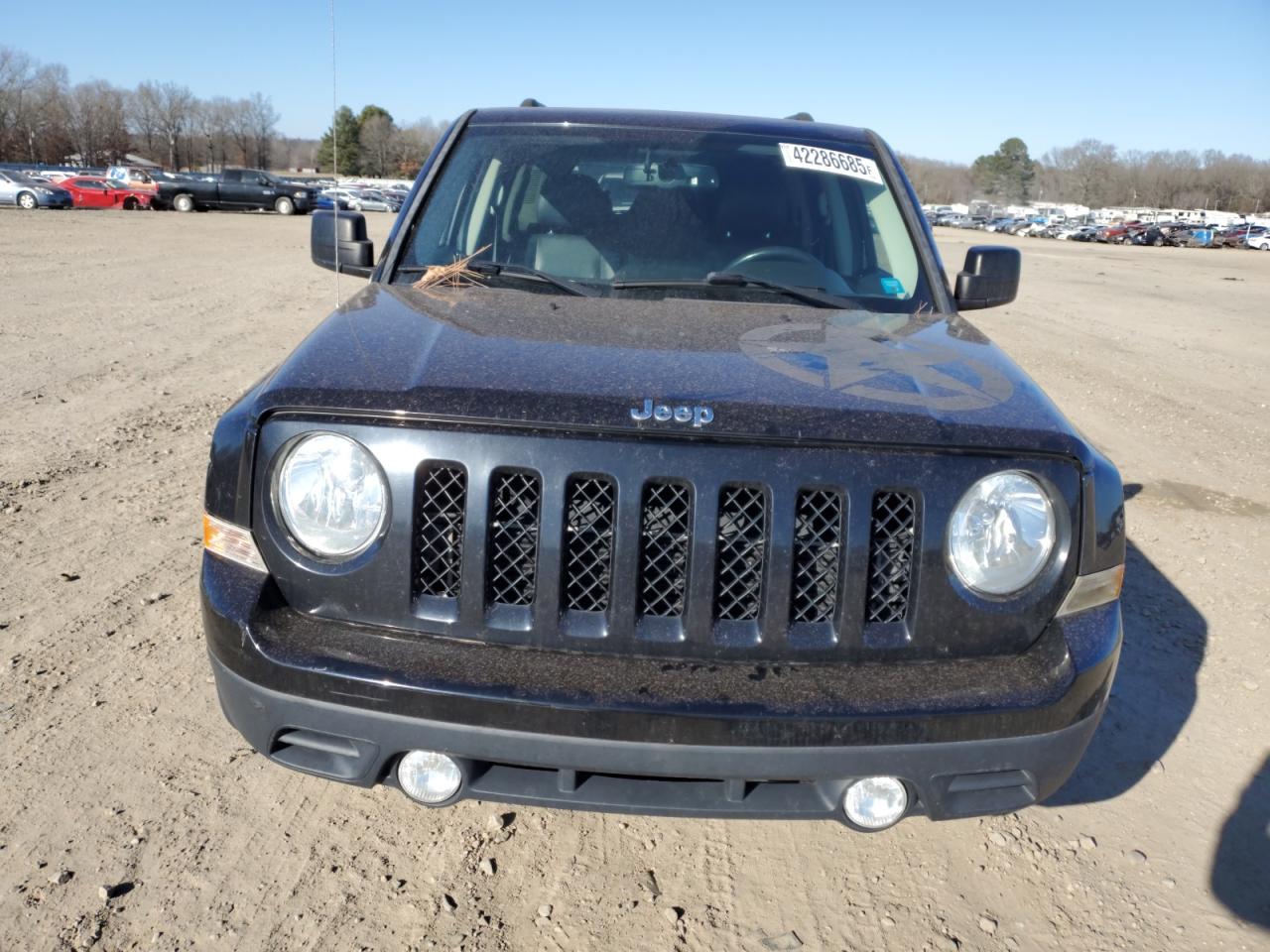 2015 Jeep Liberty (Patriot) - Image 5