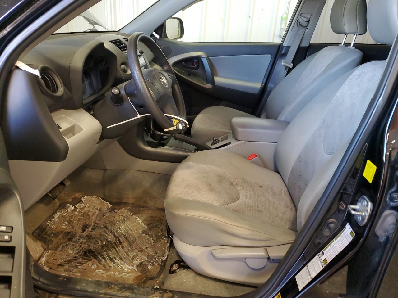 2011 Toyota RAV 4 - Image 7