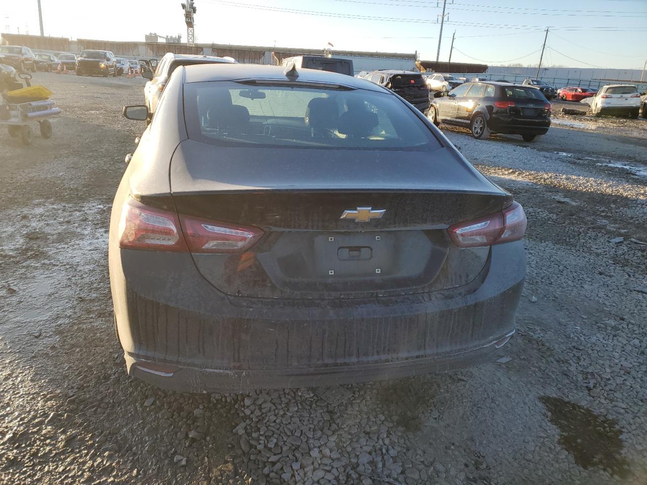 2019 Chevrolet Malibu - Image 6