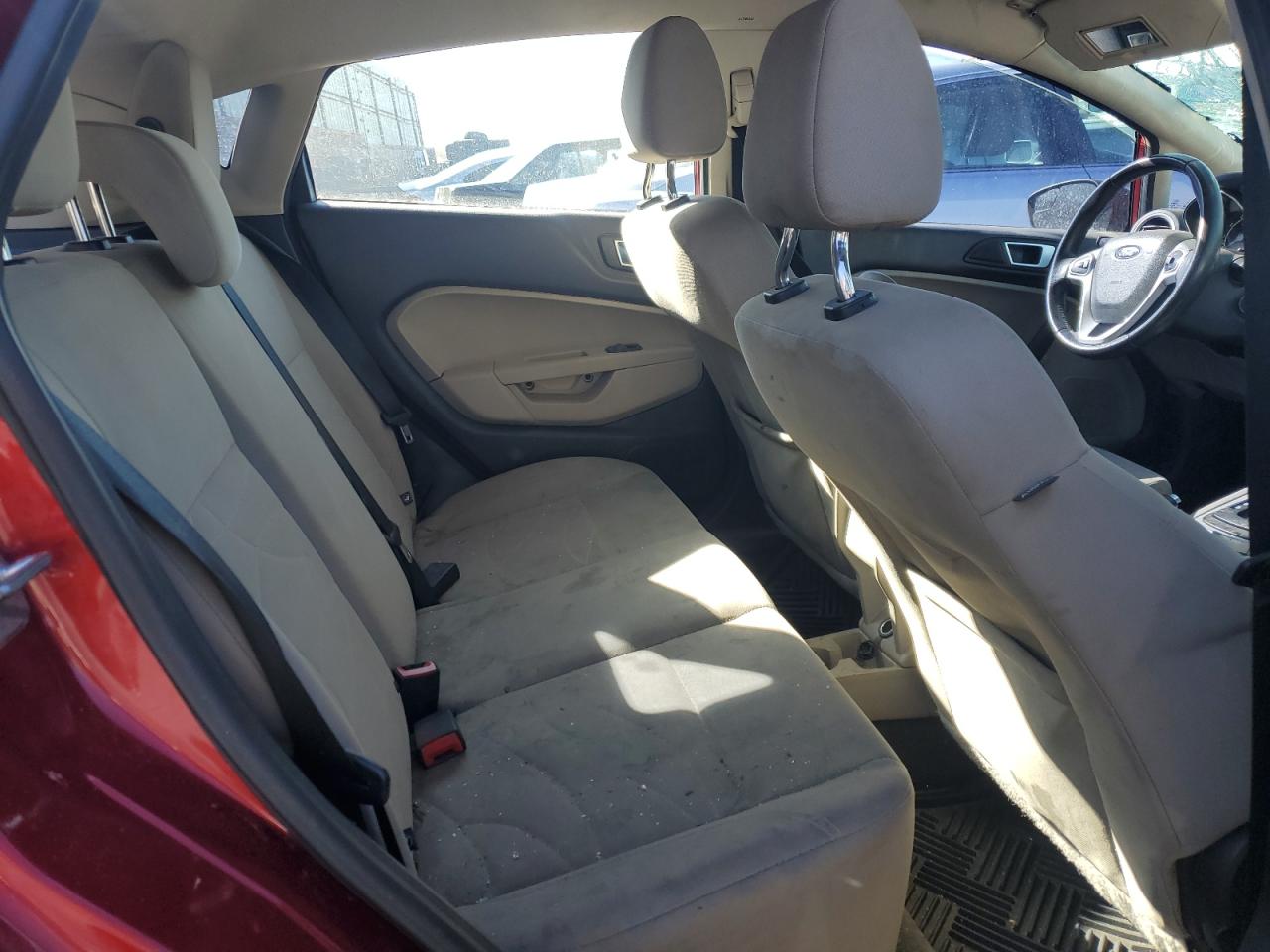 2016 Ford Fiesta - Image 10